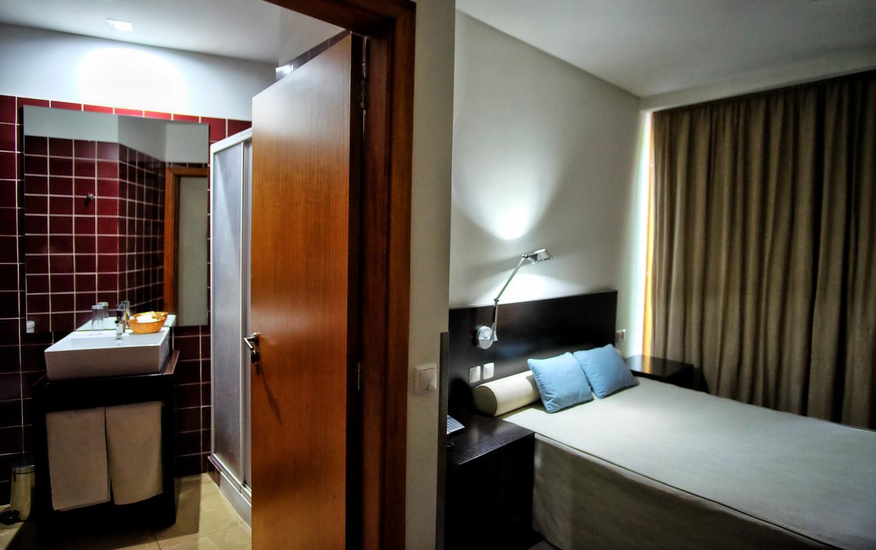 Hotel Vila Luena Вила Верде Екстериор снимка